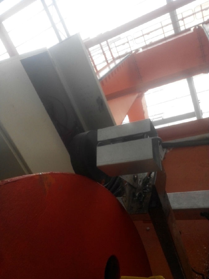 內(nèi)蒙古蘭石門(mén)式起重機(jī)安全監(jiān)控系統(tǒng)現(xiàn)場(chǎng)安裝圖三