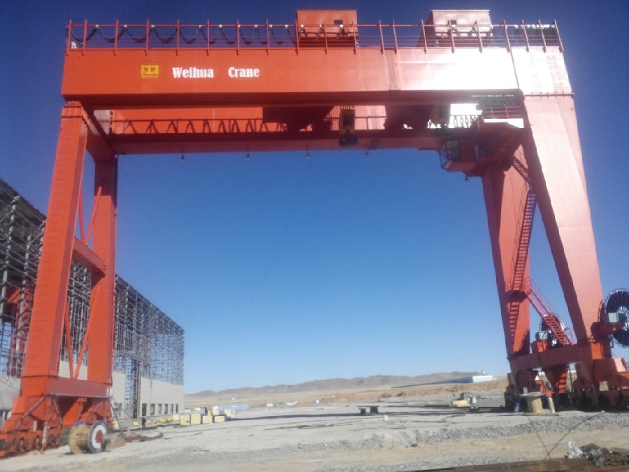 內(nèi)蒙古蘭石門(mén)式起重機(jī)安全監(jiān)控系統(tǒng)現(xiàn)場(chǎng)安裝圖八